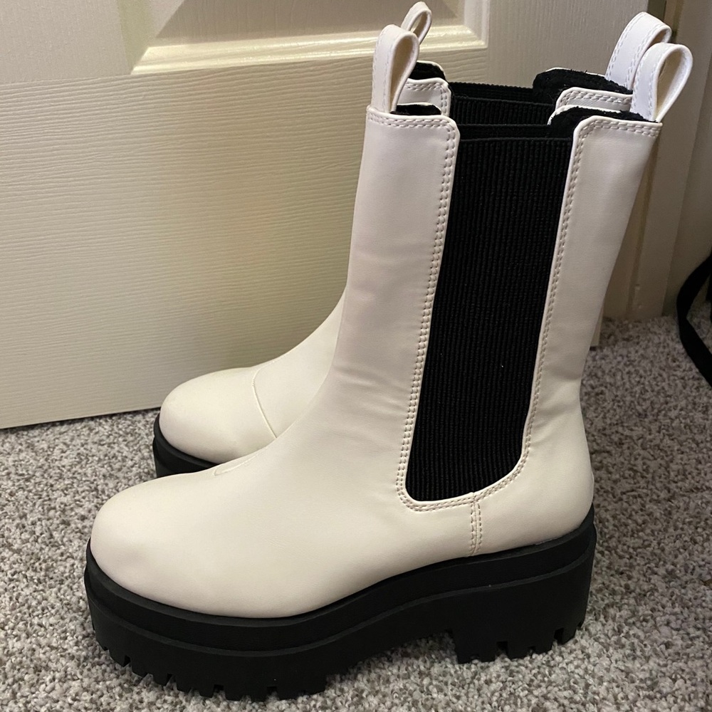 H&M Platform White boots! Worn once.